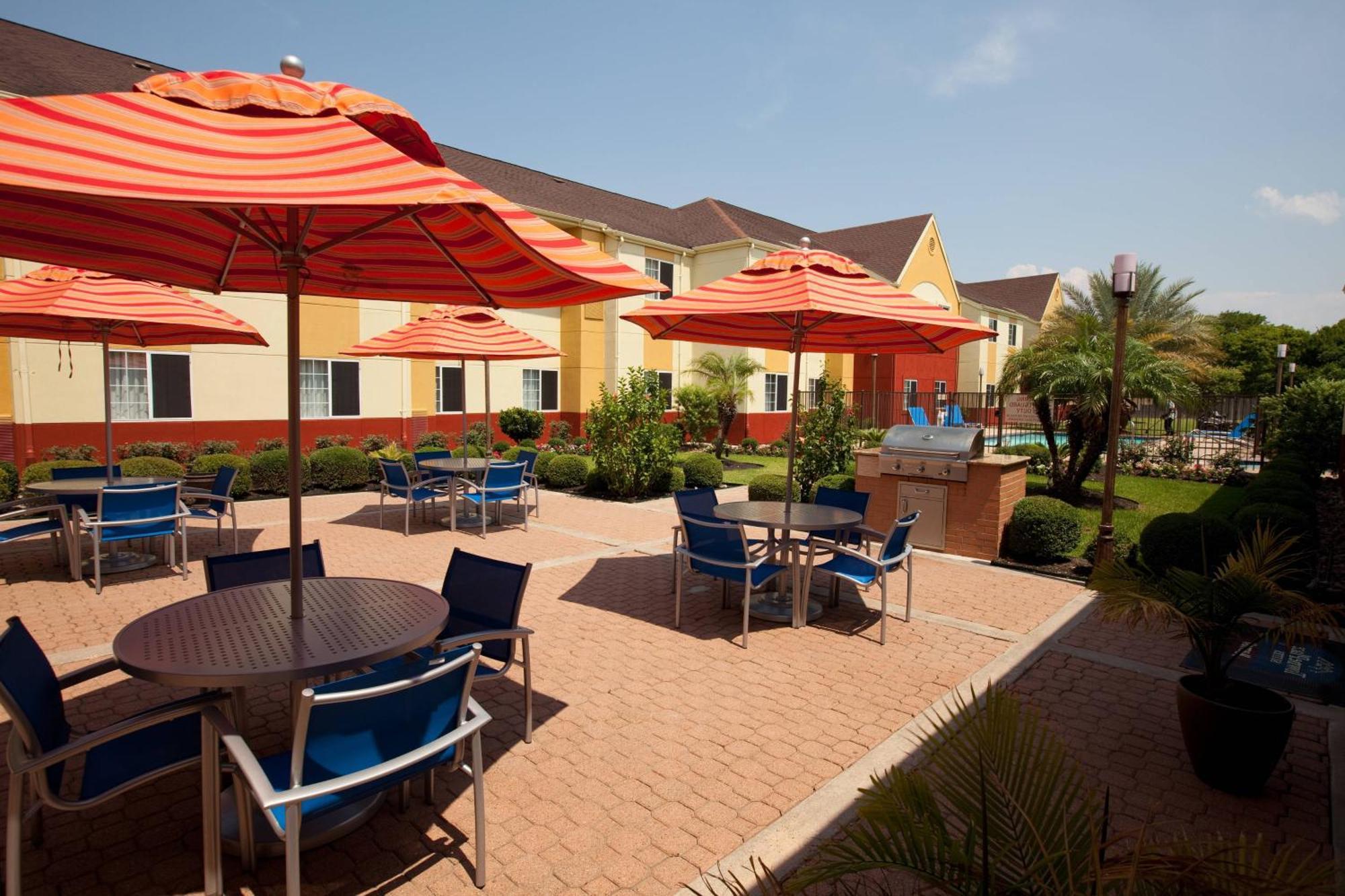 Towneplace Suites By Marriott Lake Jackson Clute Dış mekan fotoğraf
