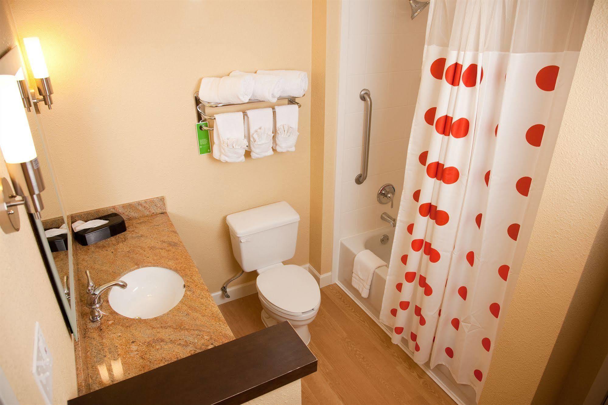 Towneplace Suites By Marriott Lake Jackson Clute Dış mekan fotoğraf