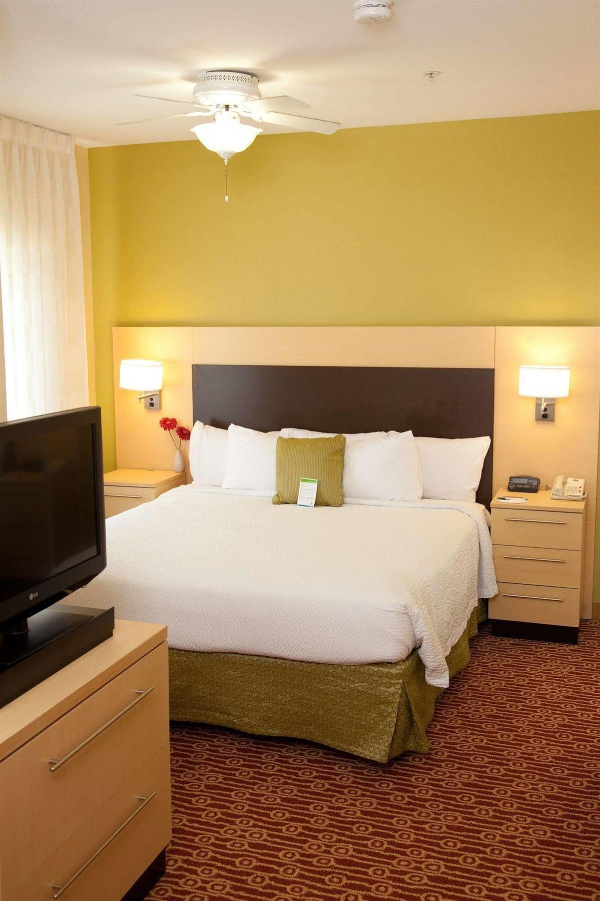 Towneplace Suites By Marriott Lake Jackson Clute Dış mekan fotoğraf